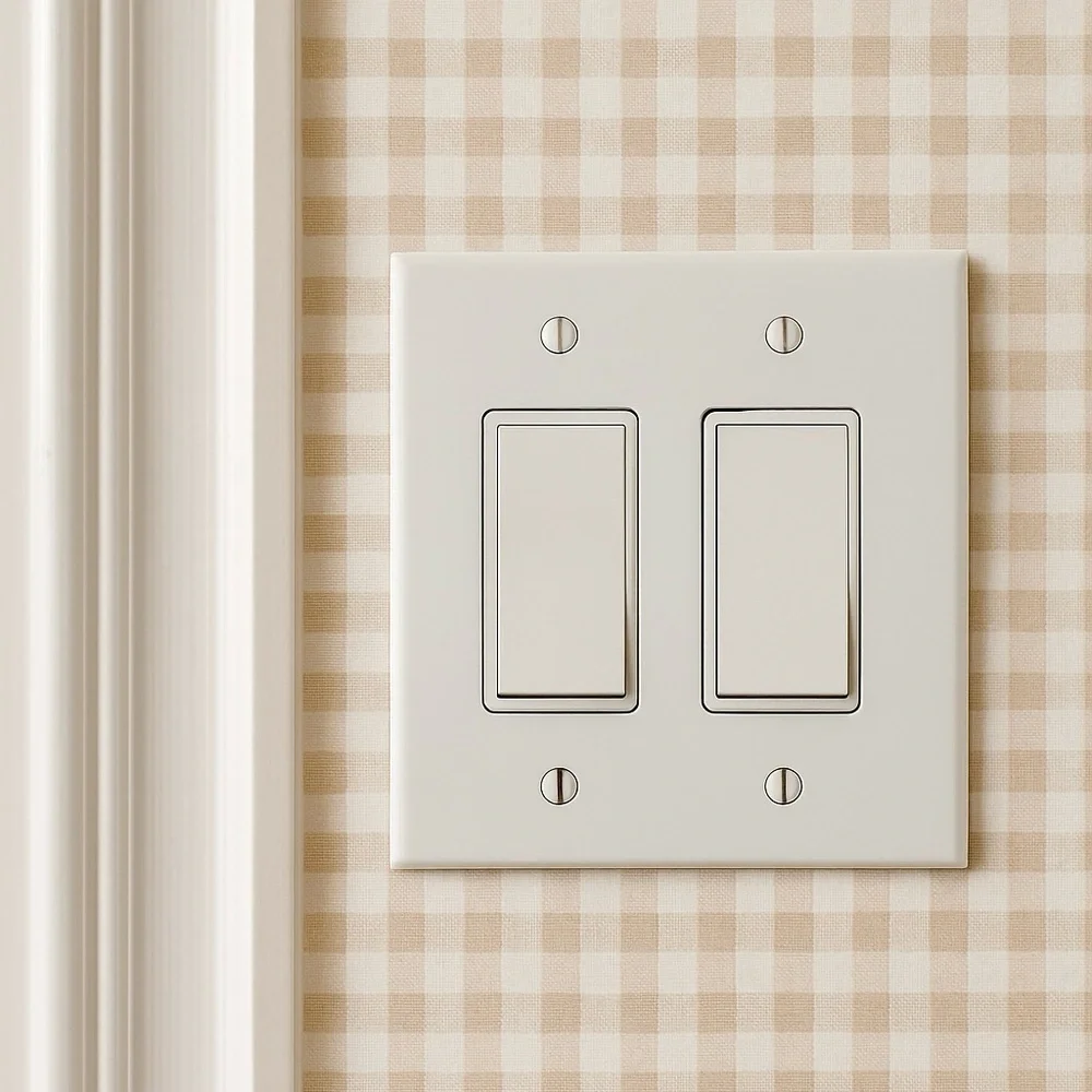 Pack of 4 Leviton 2-Gang GFCI Outlet Cover Plates